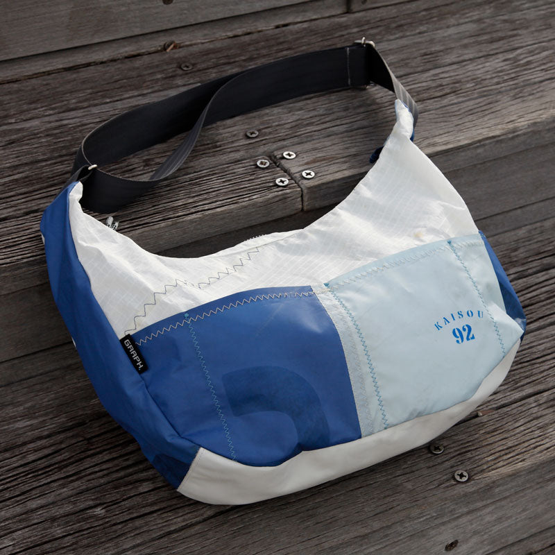 ヨットセイル　バッグ　グラフデザイン　ほぼ新品 banana_tote_1200x1200.jpg?v=