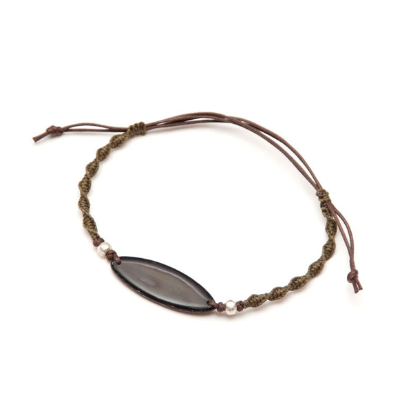 쿠지라히게 팔찌