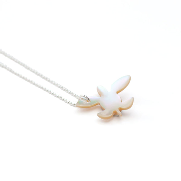 Luminescent shell sea turtle
