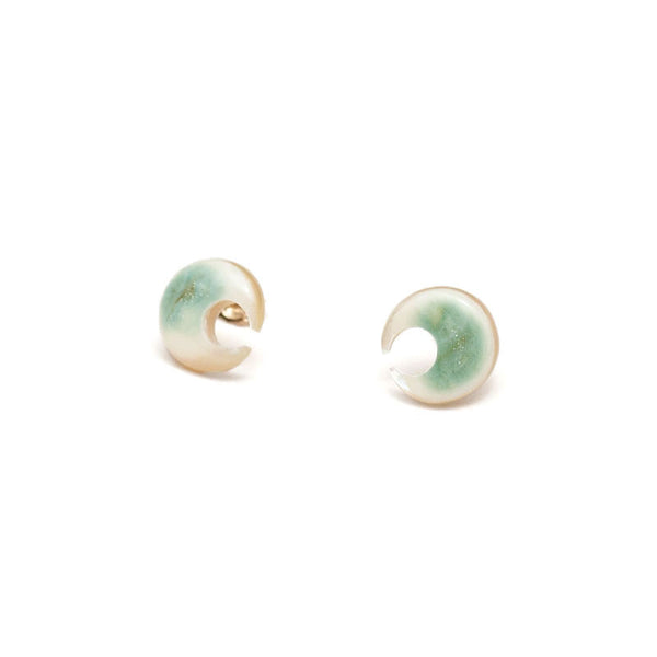 Night light shell Hoshi earrings