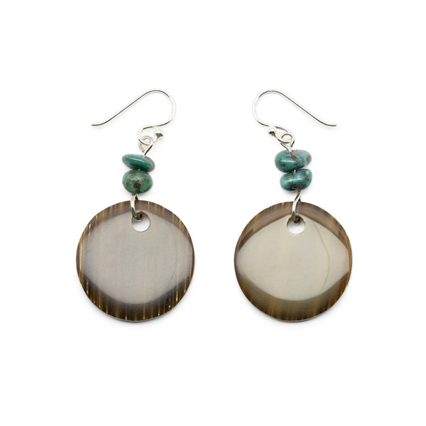 クジラヒゲ 丸型ピアス