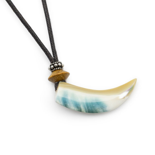夜光貝 キバ型 ネックレス