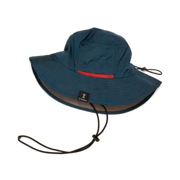 Water repellent safari hat