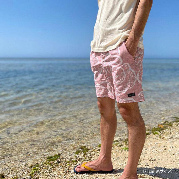 Shorts Ryukyu crisantemo coral