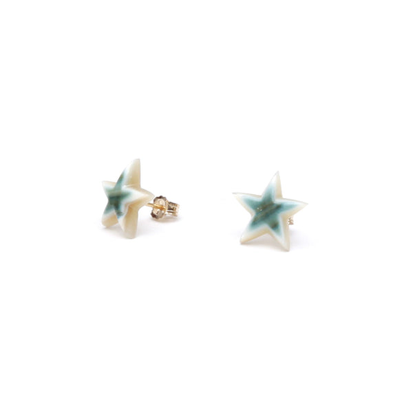 Night light shell Hoshi earrings